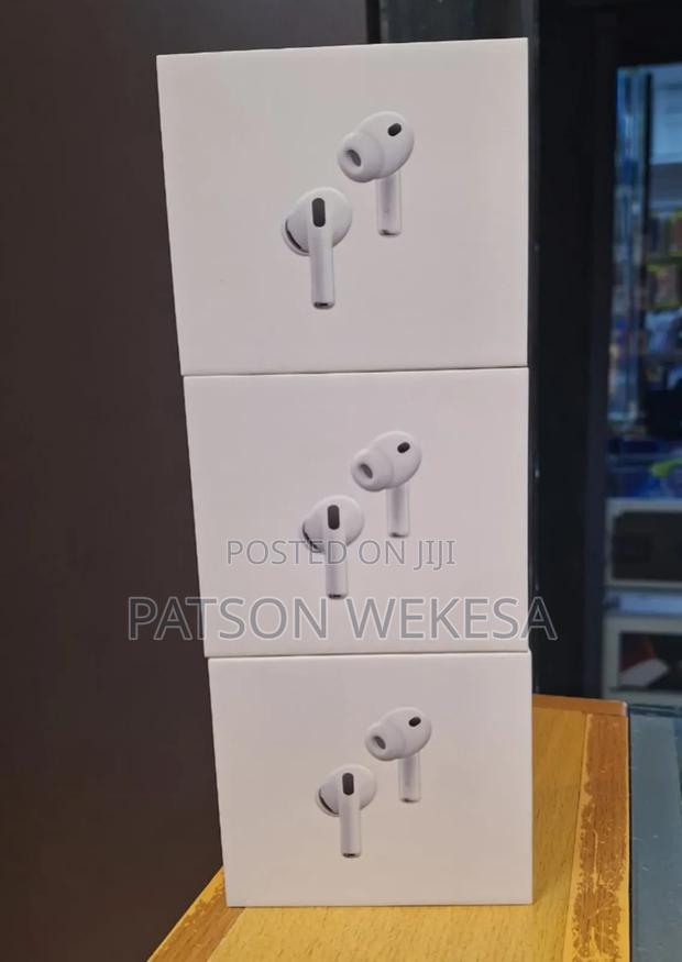 Apple Airpods Pro 3 - main view