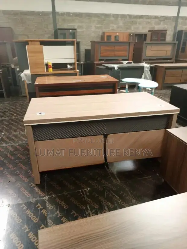 Advance 1.8m Office Desk