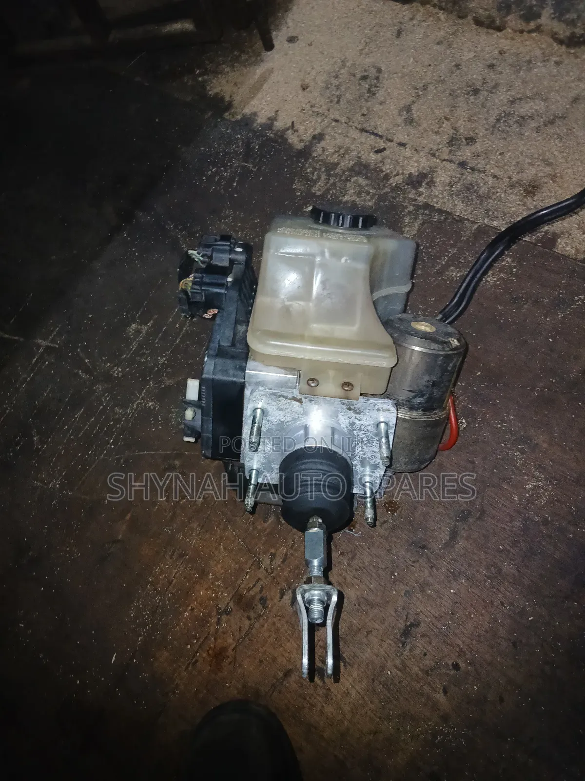 100 Series Electric Brake Booster and Electric Master Cylinder