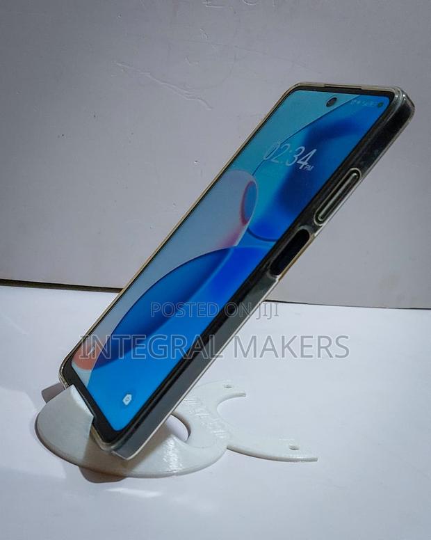 12mm Phone Holder With Custom Name - thumbnail 2