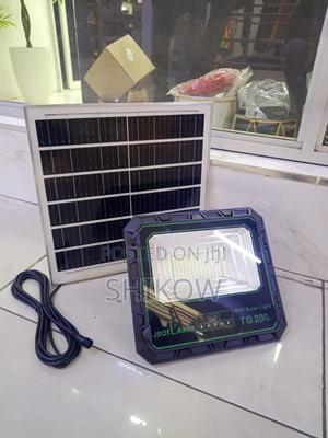 Jsot Lamp Tg200 Solar Powered 200w Floodlight With High Brightness Led - thumbnail 2