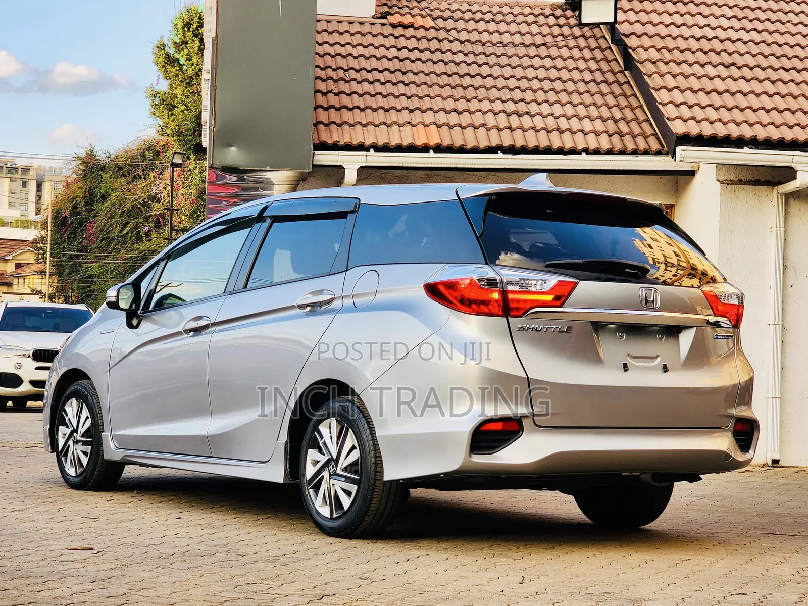 Honda Shuttle 1.5 Hybrid 2WD 2018 Silver