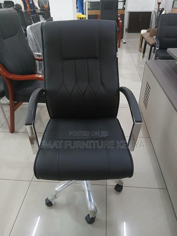 High Back Leather Office Seat - main view