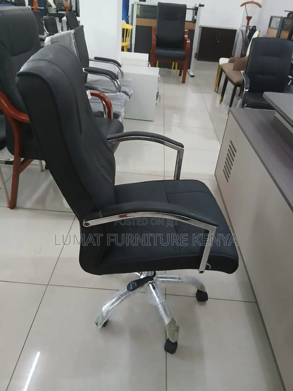 High Back Leather Office Seat