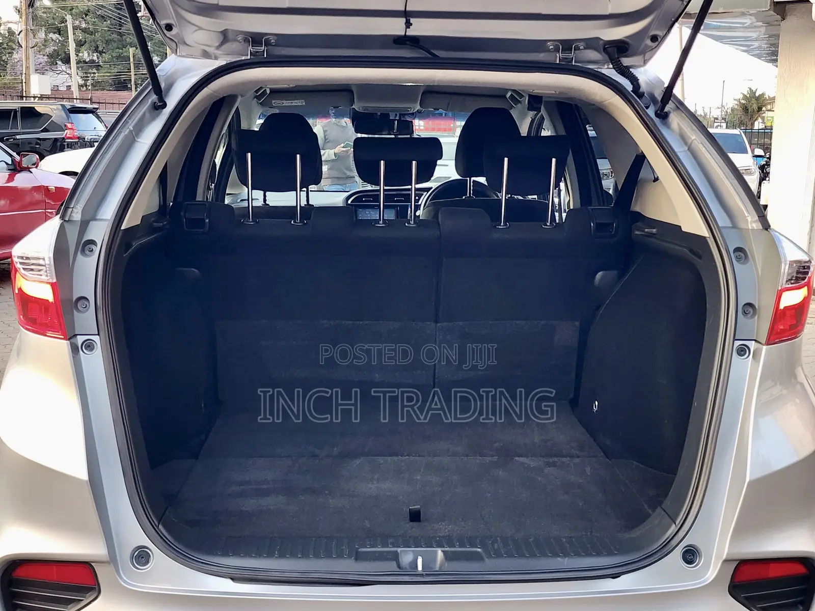 Honda Shuttle 1.5 Hybrid 2WD 2018 Silver