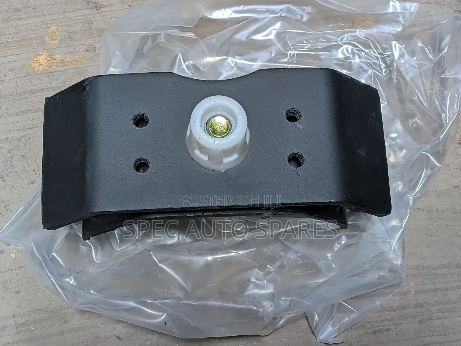 Gear Box Mounting Hilux Vigo