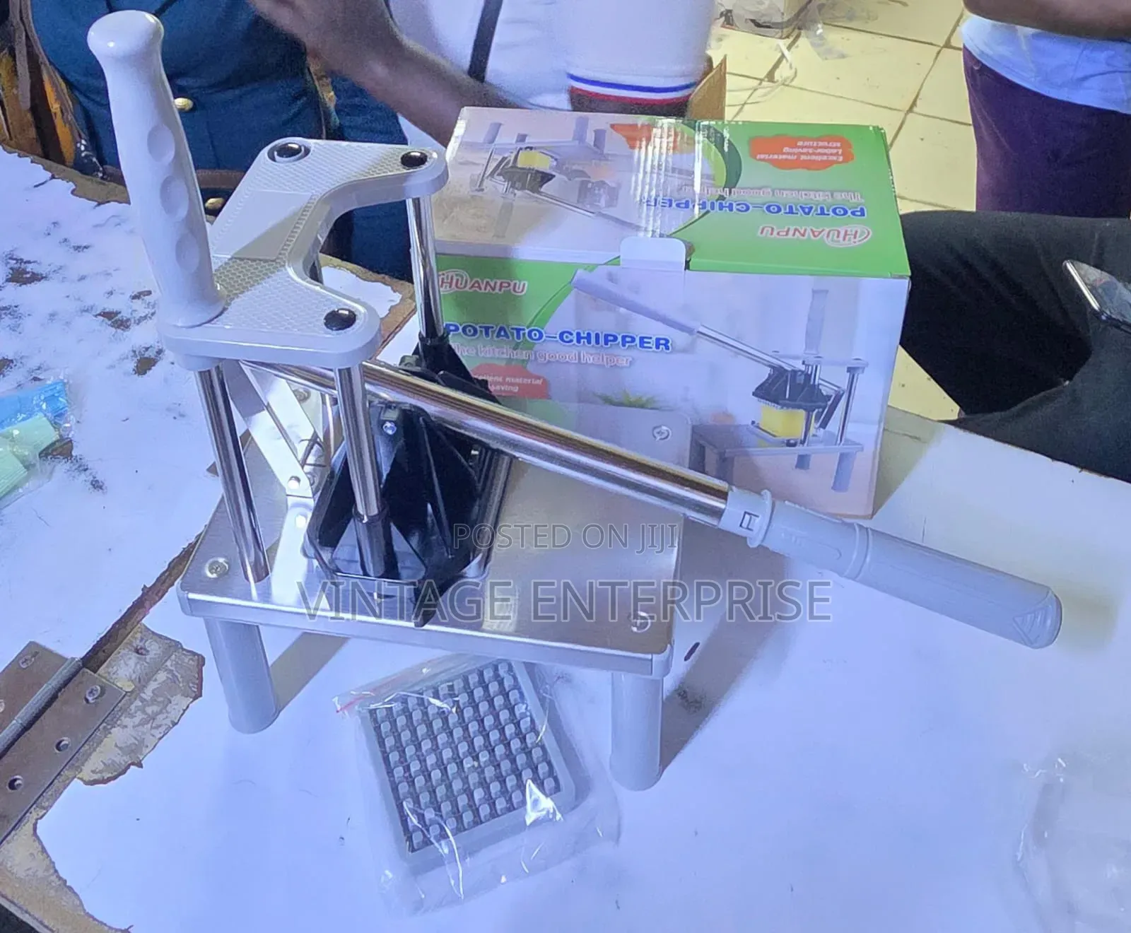 Mini Chips Cutter