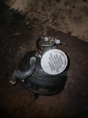Escudo Old Model Brake Booster and Brake Master Cylinder