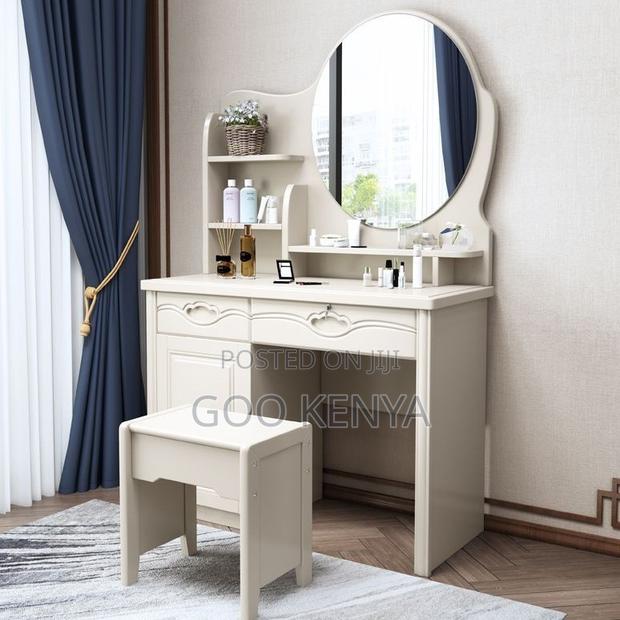 Home Dressing Table; Compact Mirror Vanity Table With Drawer and Chair - thumbnail 5