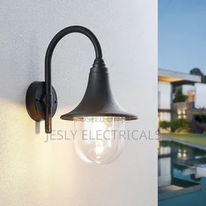 Outdoor Wall Lamp