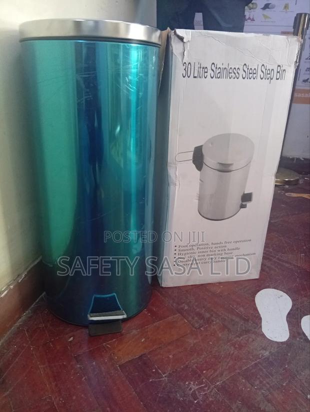 Pedal Bin 30litre/ Stainless Steel
