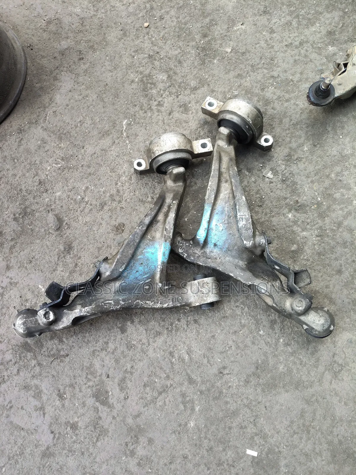 Nissan Skyline Control Arm