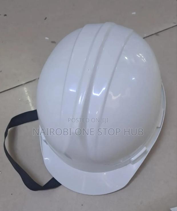Ergonomic Helmet With Ventilation For Working Site