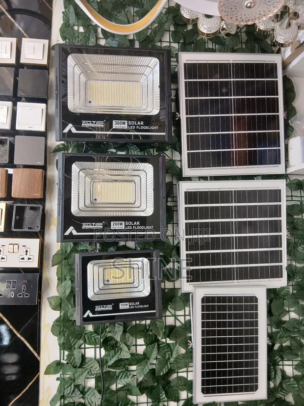Solar Security Light - thumbnail 3