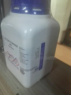 Calcium Hydroxide for School Lab