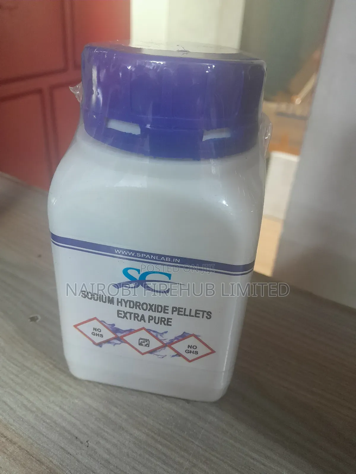 Sodium Hydroxide for School Lab