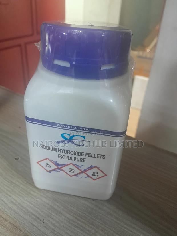 Sodium Hydroxide for School Lab - main view
