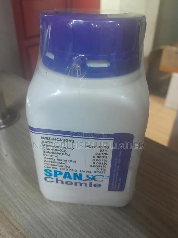 Sodium Hydroxide for School Lab - thumbnail 3