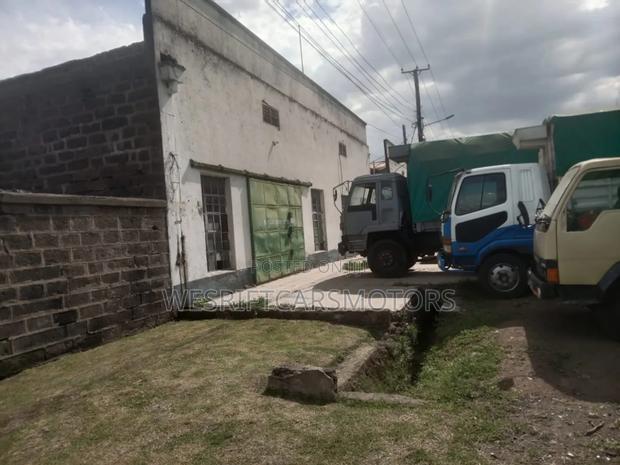 Two Affordable Spacious Go Down - thumbnail 5