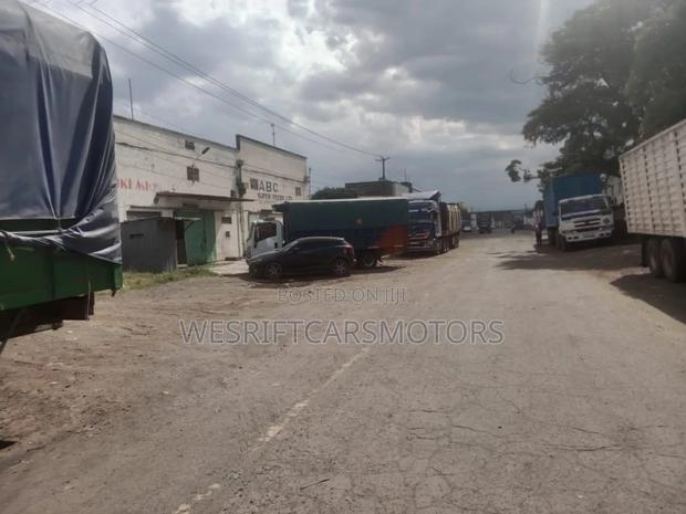 Two Affordable Spacious Go Down - thumbnail 9