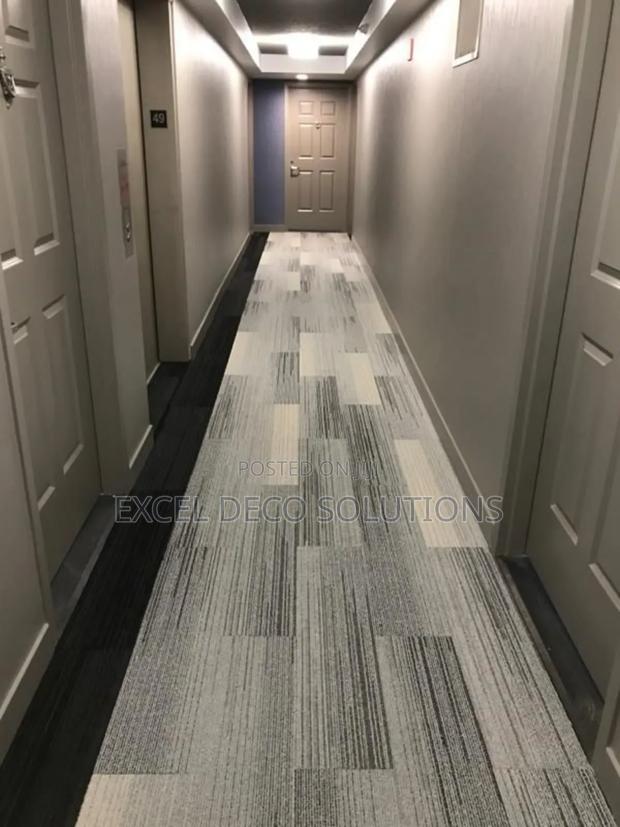 Elegant Flooring for Smart Offices-Elegant Carpet Tiles