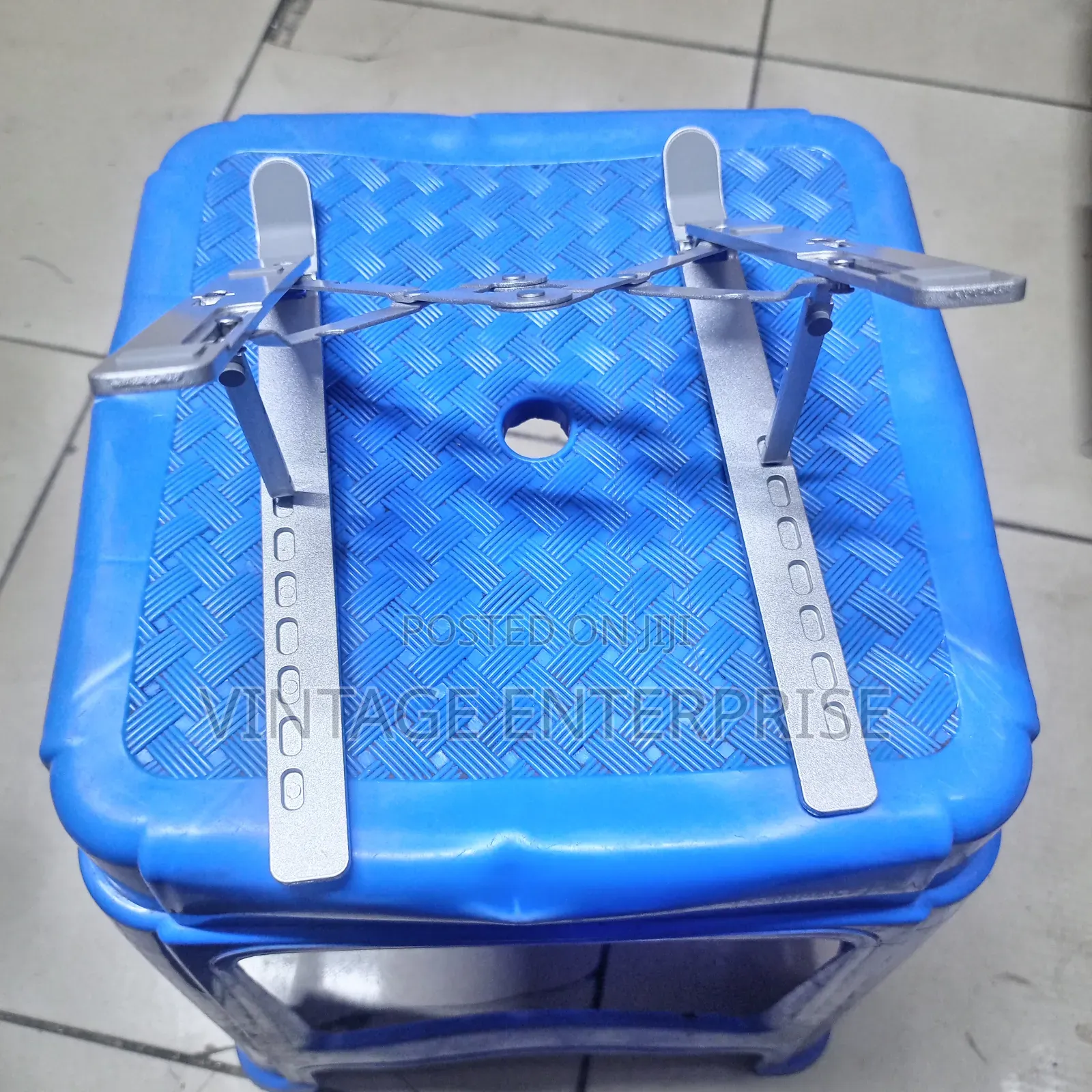 Laptop Stand*