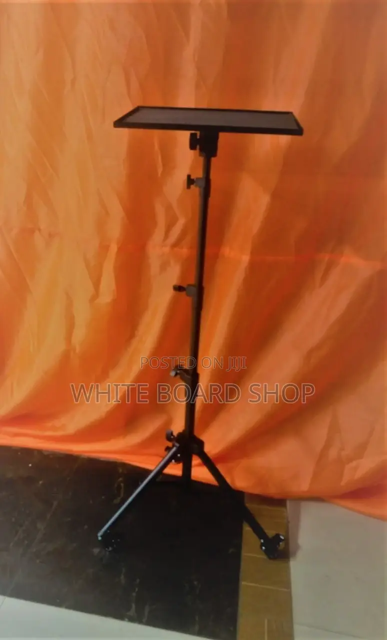 Projector / Laptop Tripod Stand