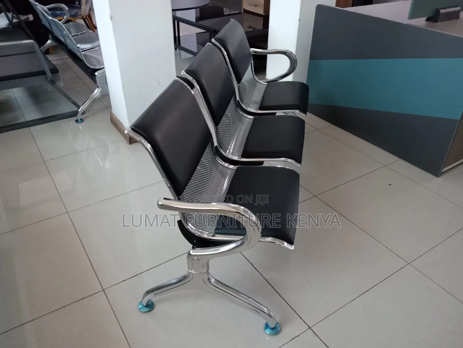 3-Seater Modern Reception Bench