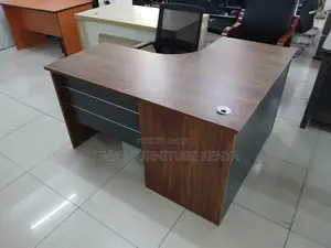 1.4m Curved Executive Office Desk