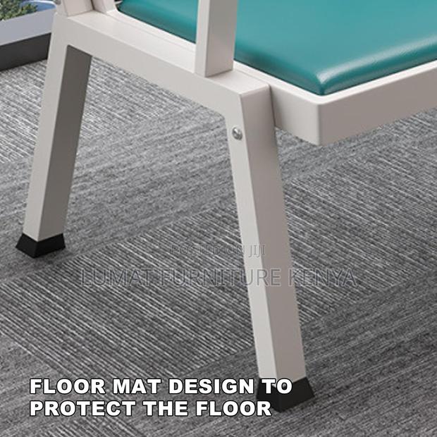 Visitor Waiting Bench - thumbnail 3