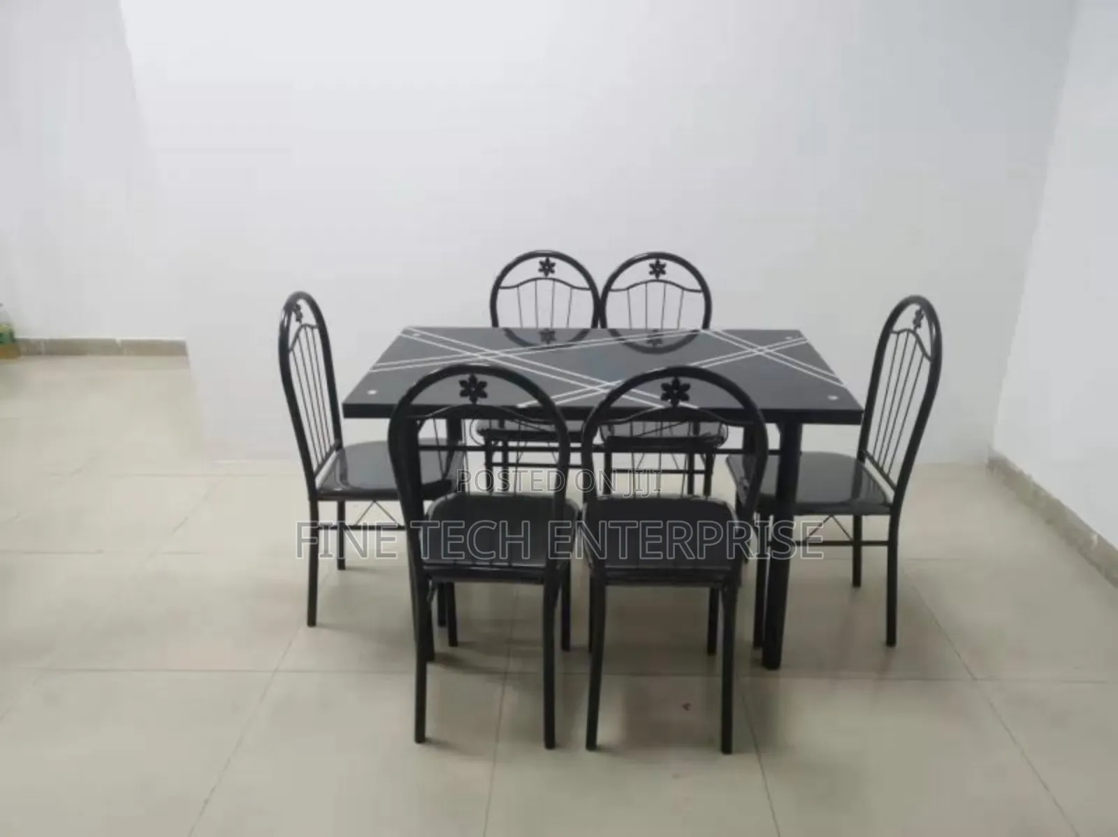 6 Seater Dining Set