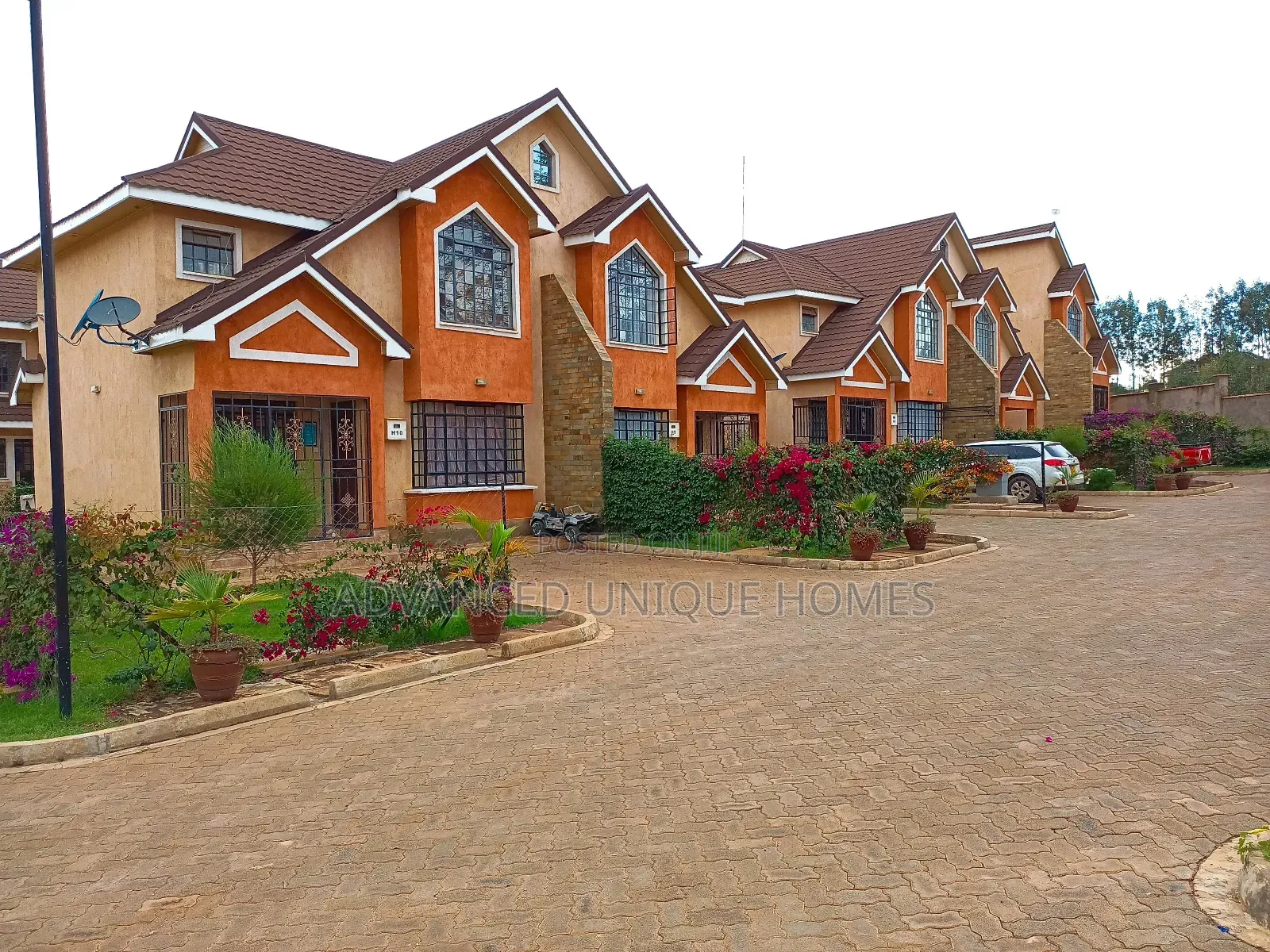 4bdrm Mansion in Hillside, Eldoret CBD for sale