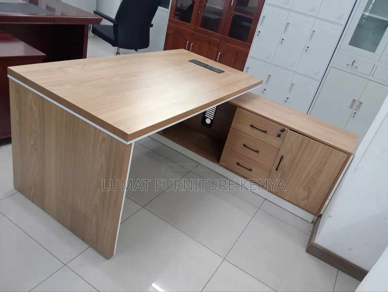 Advanced Executive Desk 1.6m