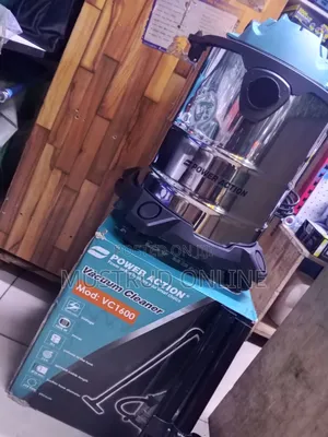 Power Action Dry Vacuum Cleaner 1600w