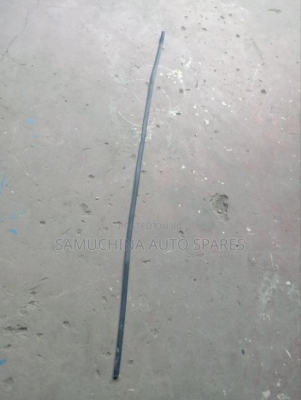 Roof Moulding Toyota Ist
