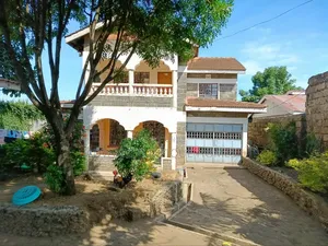 4bdrm Mansion in Milimani for sale