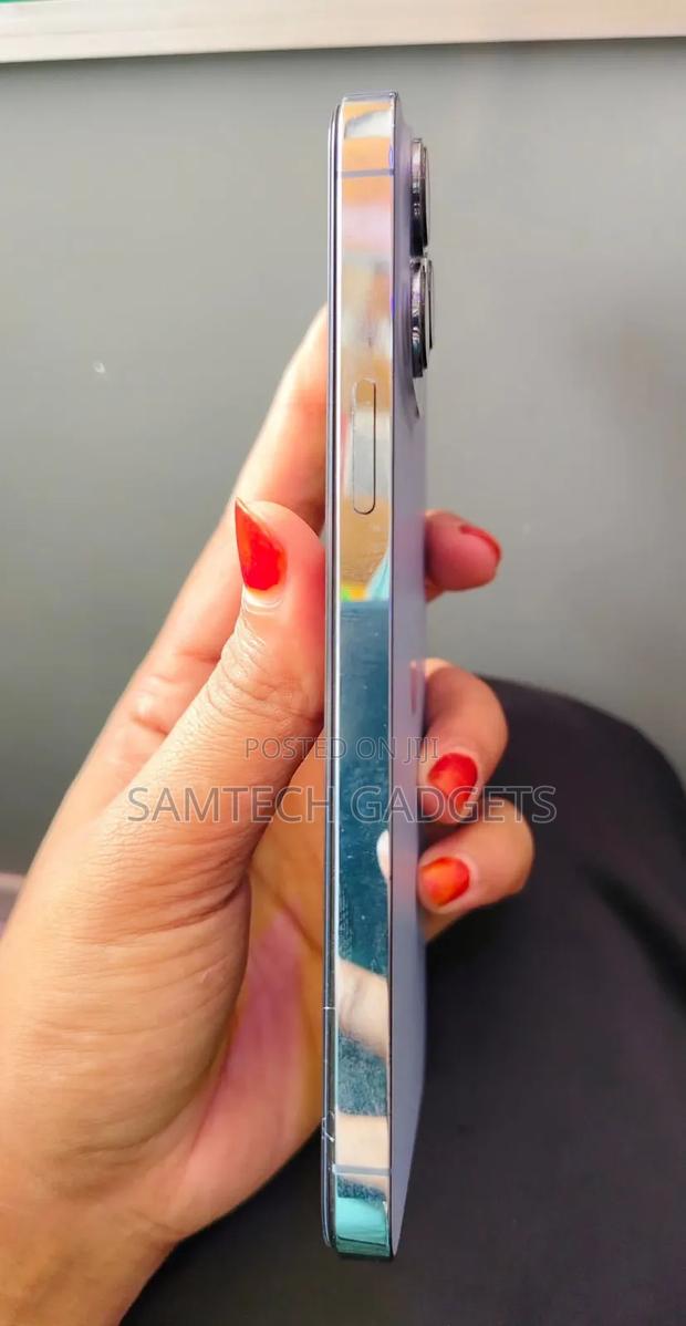 Apple iPhone 13 Pro 256 GB Blue - thumbnail 3