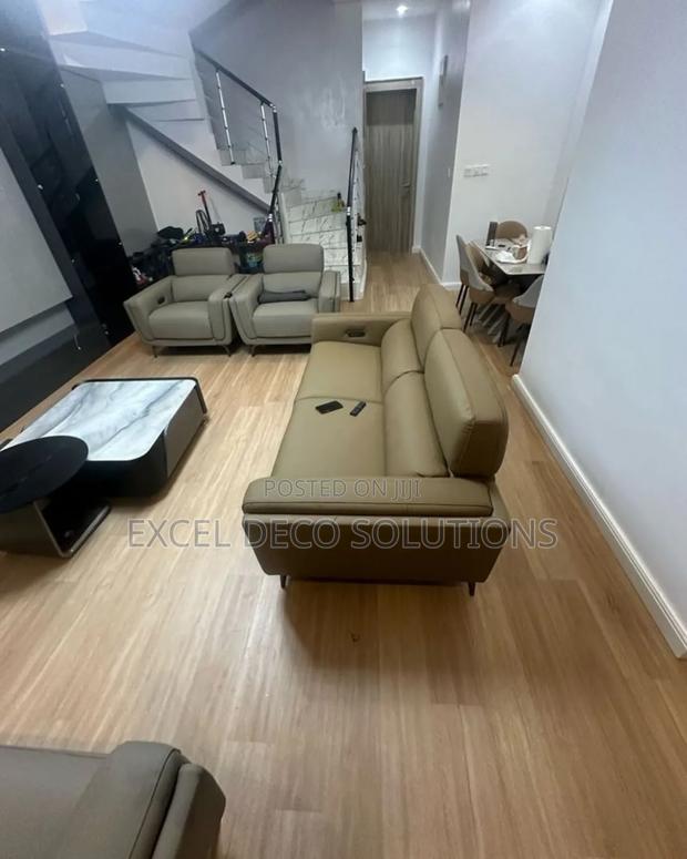 Modern SPC Vinyl Floors for Homes Offices