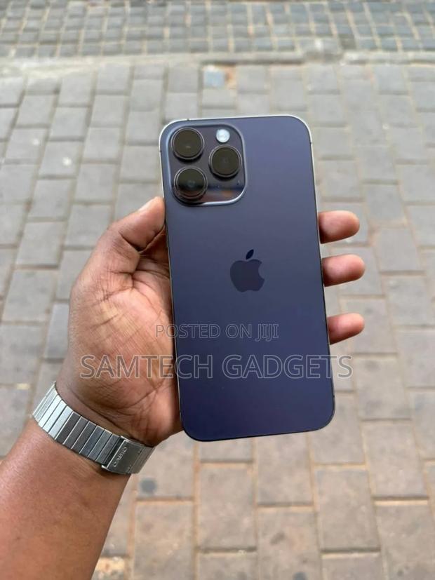 Apple iPhone 14 Pro 256 GB Gray - main view