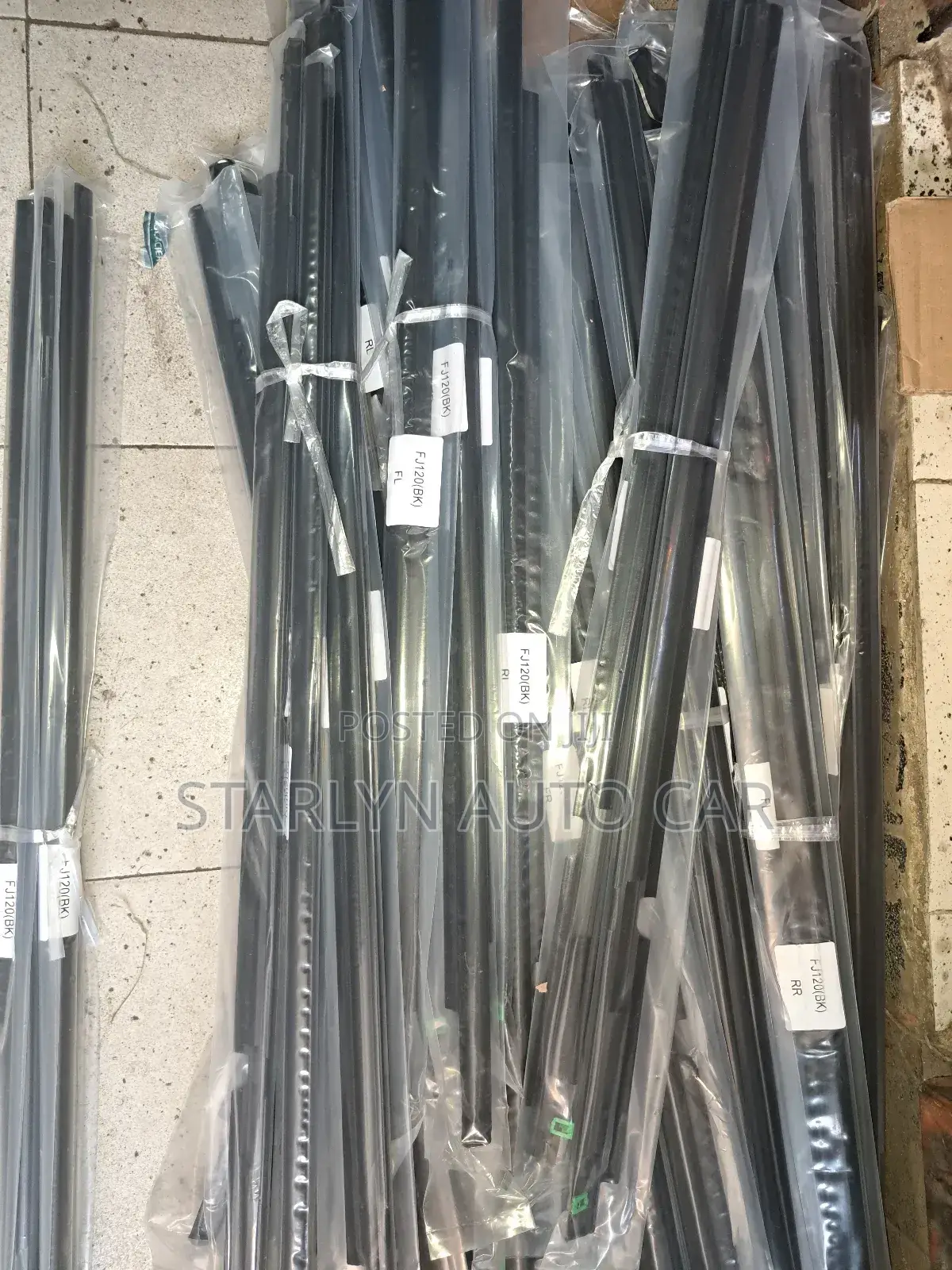 Weather Stripe Prado Fj120 Black Colour