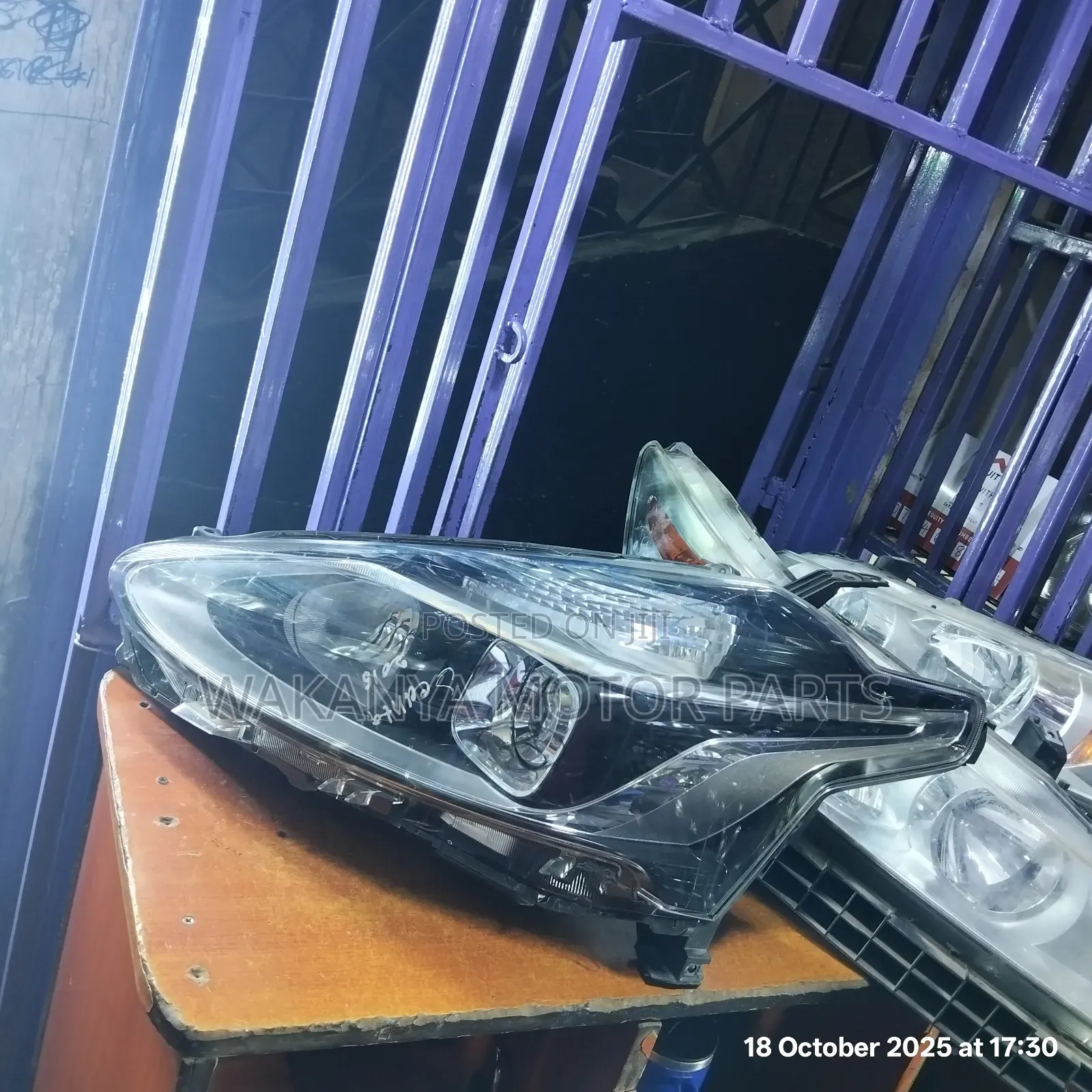 Toyota Sienta Model 2016/2018 Non Xenon Headlight, Part Number 52-334