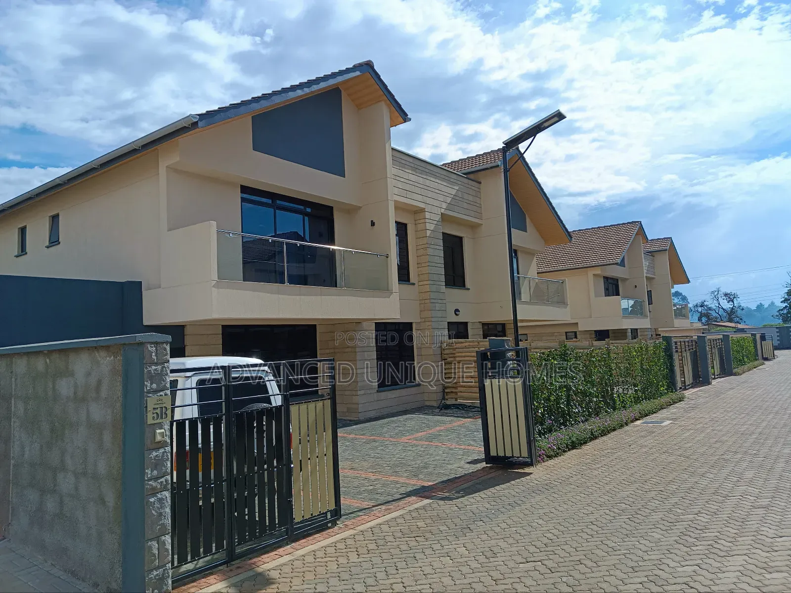 4bdrm Villa in Eldoret CBD for sale