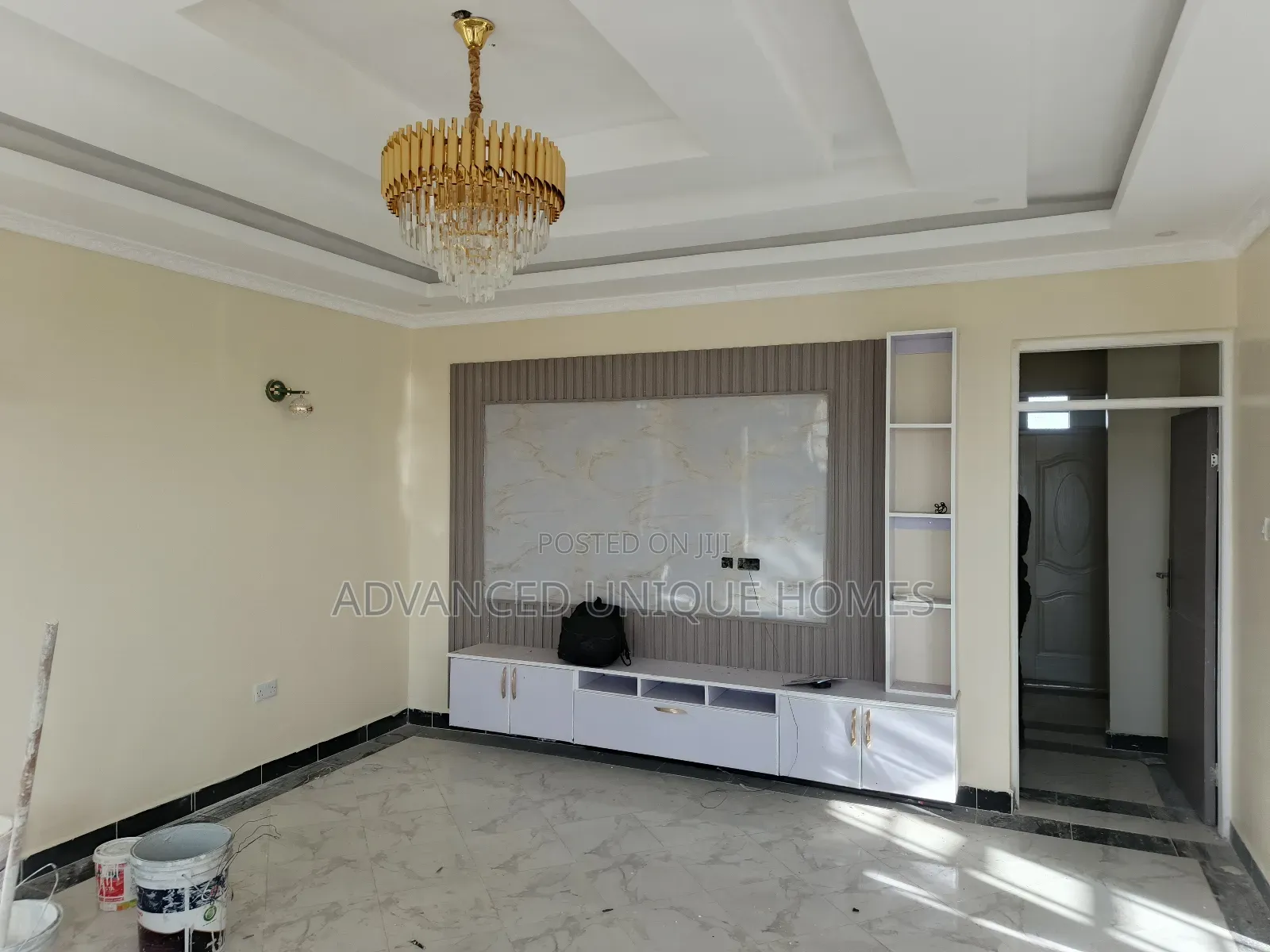 4bdrm Maisonette in Barnabas for sale