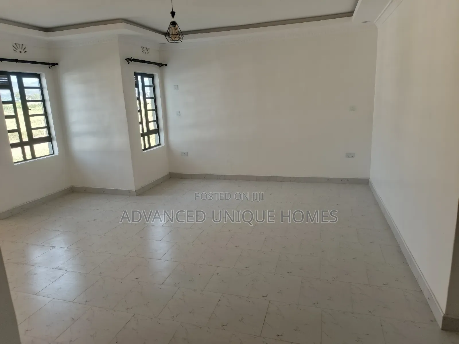 4bdrm Mansion in Barnabas for sale