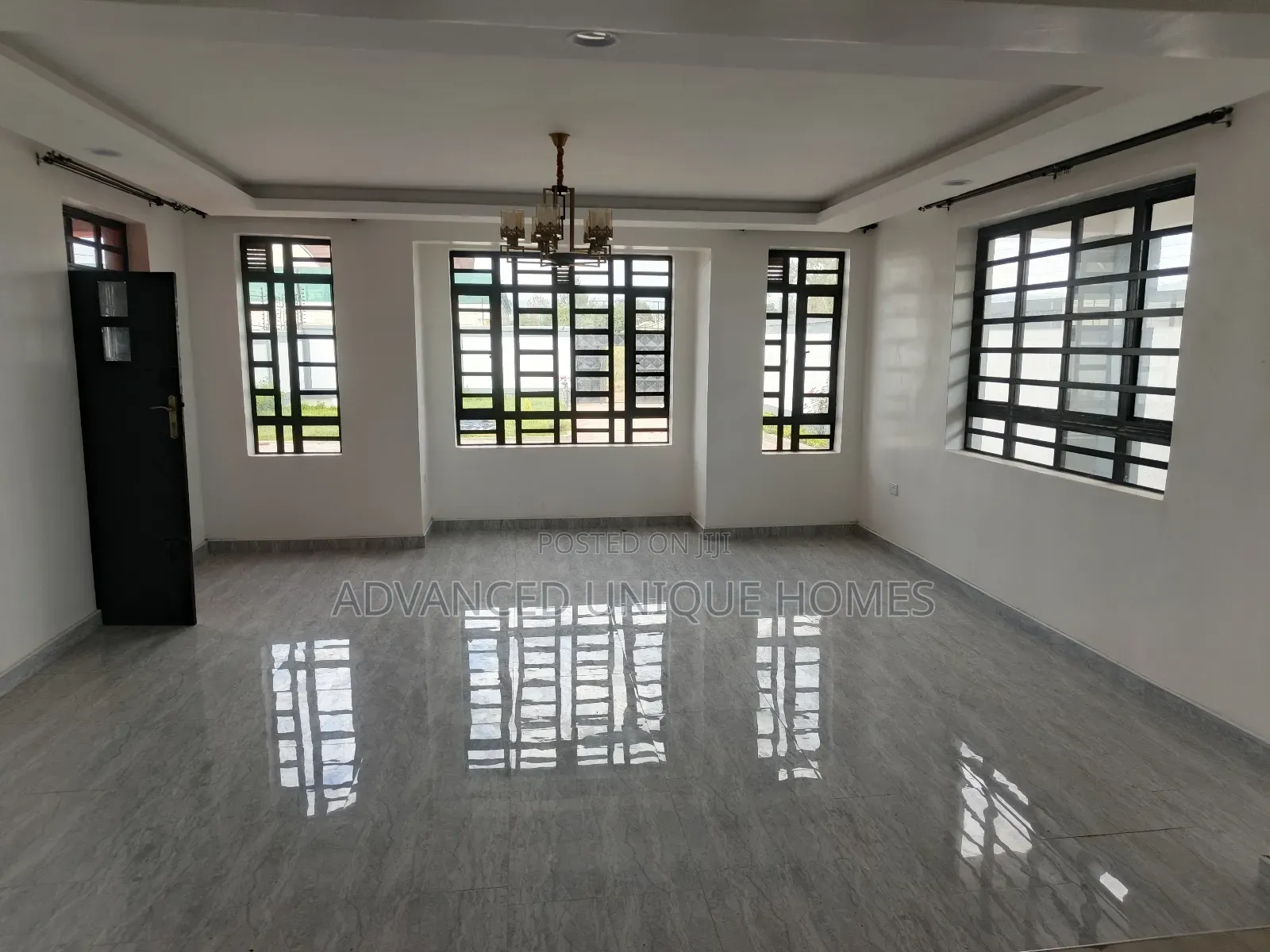 4bdrm Mansion in Barnabas for sale