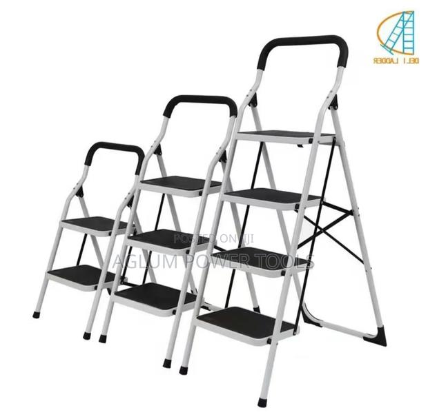 Two, Three and Four Step Ladder - thumbnail 3