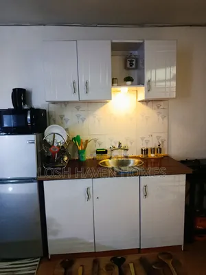Affordable Spacious Airbnb Near TRM Drive Roysambu