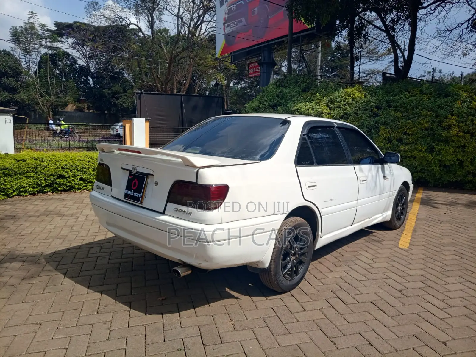 Toyota Carina 1.8 FWD Sedan 2001 White