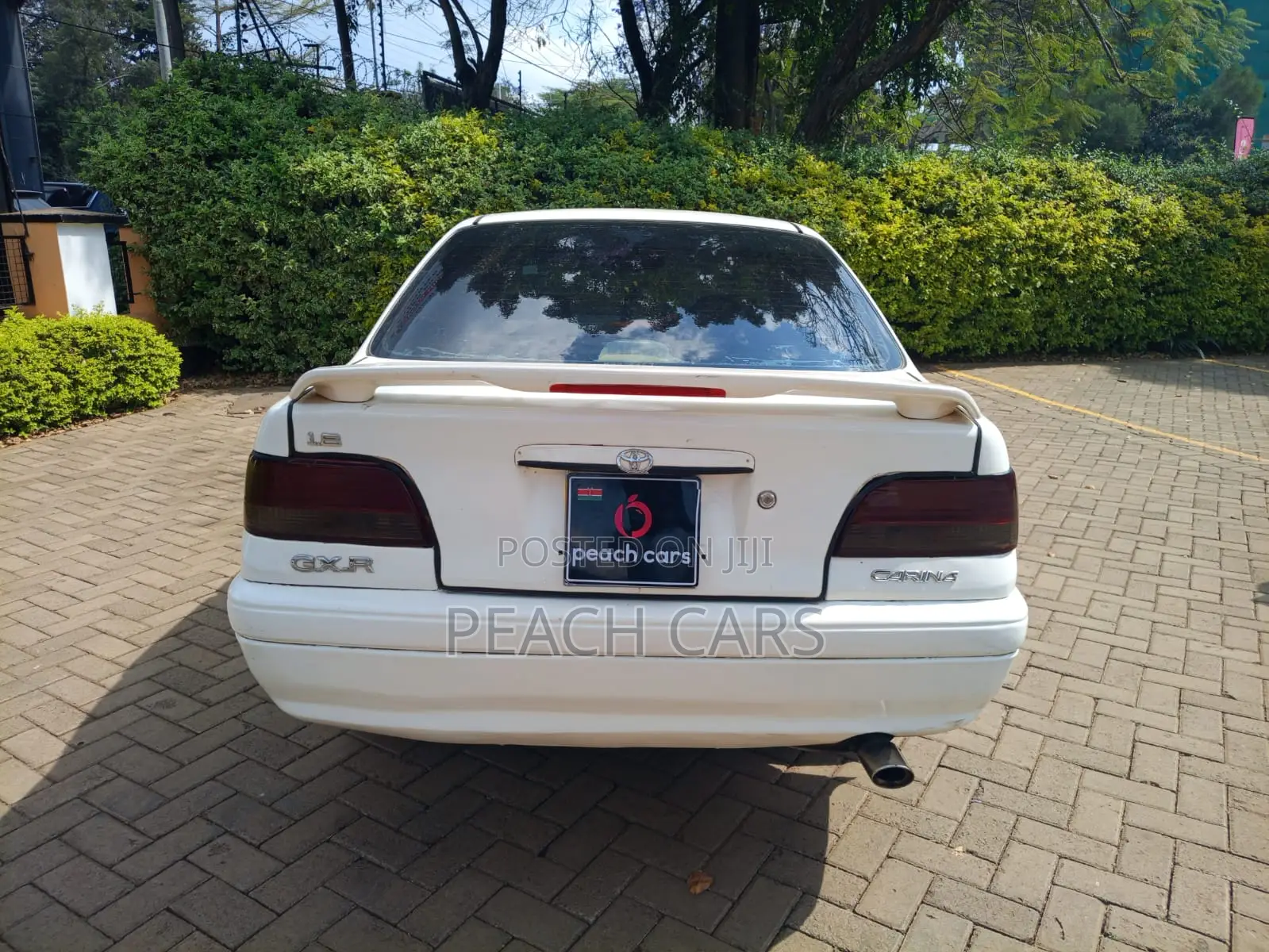 Toyota Carina 1.8 FWD Sedan 2001 White