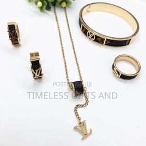 Lv Jewelry Gift Set for Ladies - thumbnail 2